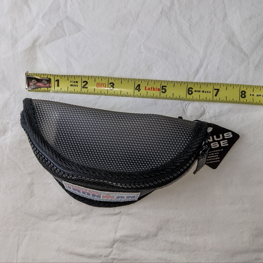 ☀️Iron Man NWT sunglasses case black zippered - Picture 8 of 9
